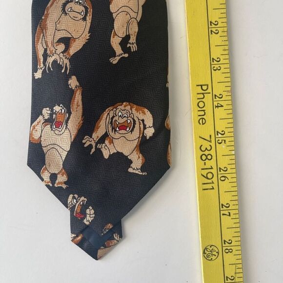Gorilla Graphic Necktie‎ - Picture 2 of 5